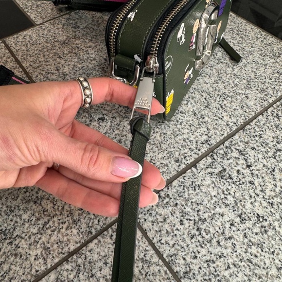 Marc Jacobs Green Peanuts Edition 'The Snapshot' Bag - Picture 4 of 8